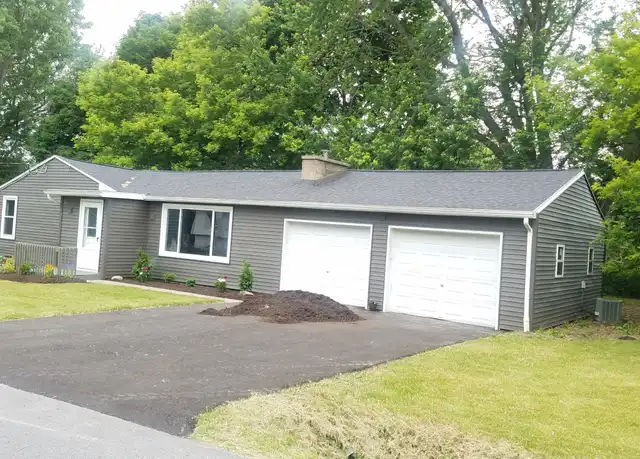 Property at 4582 Maiden Ln, Canandaigua, NY, 14424, 3 beds, 1.5 baths, [object Object]