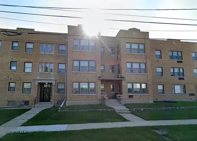 Property at 1404 E State St, Rockford, IL, 61104, 1 bed, 1 bath, [object Object]