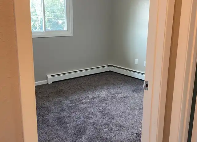 Property at 1213 11th St SE Unit 5, Jamestown, ND, 58401, 2 beds, 1 bath, [object Object]