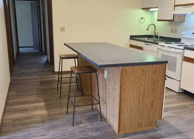Property at 2905 Red Fox Run Unit 2905210, Portage, WI, 53901, 3 beds, 1 bath, [object Object]