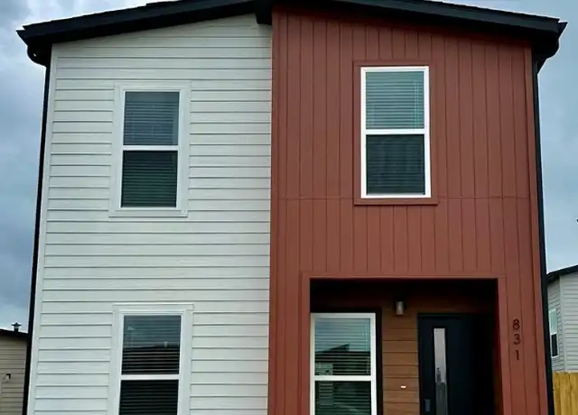 Property at 831 New York Ave, Bentonville, AR, 72713, 2 beds, 2.5 baths, [object Object]