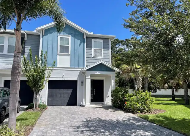 Property at 2901 Grand Kemerton Pl, Tampa, FL, 33618, 3 beds, 2.5 baths, [object Object]