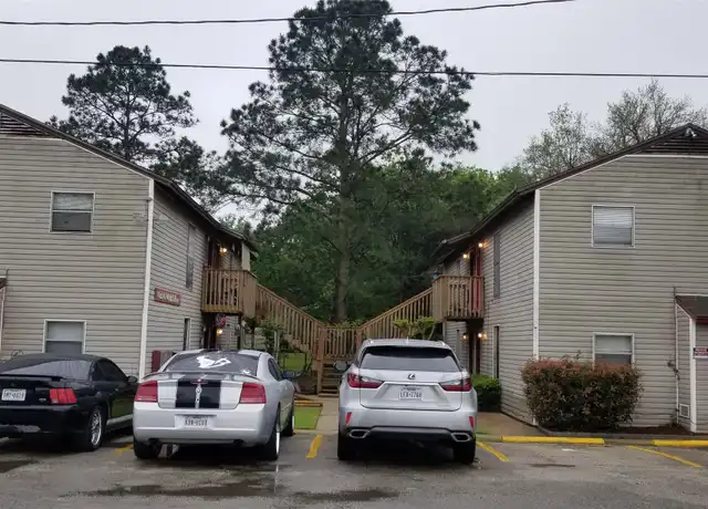 Property at 2017 W Sidnor St Unit 6, Alvin, TX, 77511, 1 bed, 1.5 baths, [object Object]