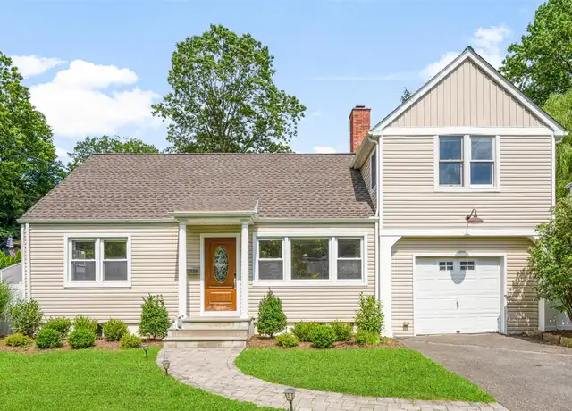 Property at 1504 Raleigh Rd, Mamaroneck, NY, 10543, 4 beds, 3 baths, [object Object]