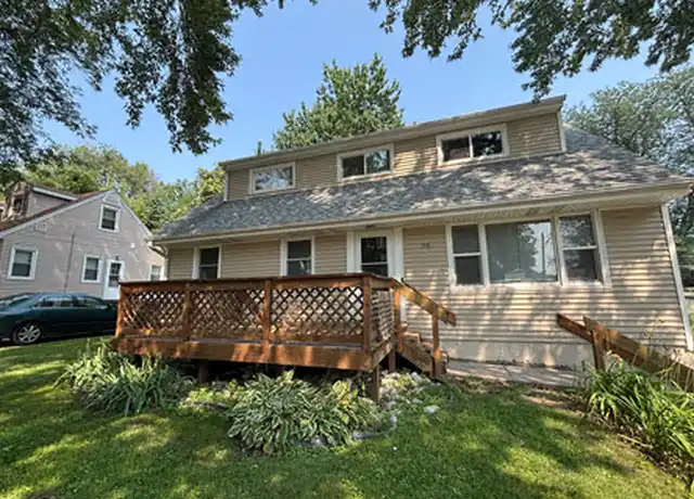 Property at 715 13th Ave, Coralville, IA, 52241, 5 beds, 2 baths, [object Object]