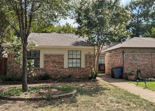 Property at 665 Stonehenge Dr, Grand Prairie, TX, 75052, 3 beds, 2 baths, [object Object]