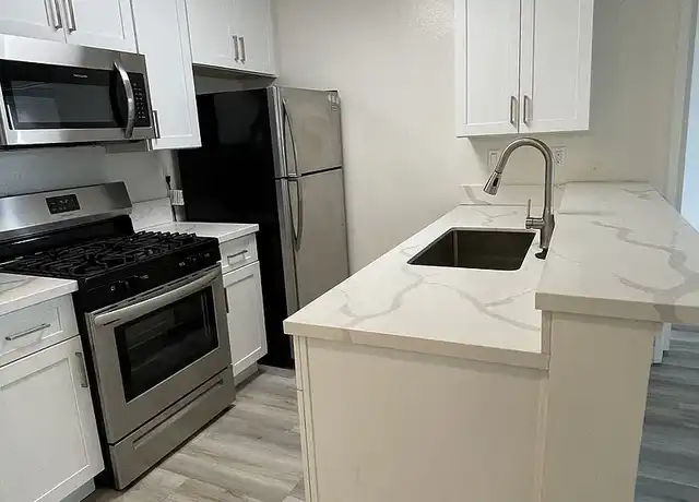 Property at Westwood Village Galleria - 1441 Veteran Ave, Los Angeles, CA, 90024, 0-2 beds, 1-2 bath, [object Object]