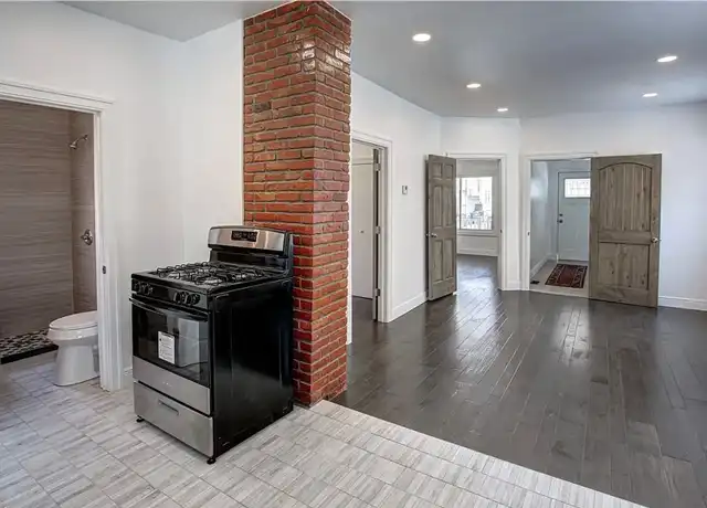 Property at 1308 W 87th St Unit Down, Cleveland, OH, 44102, 2 beds, 1 bath, [object Object]