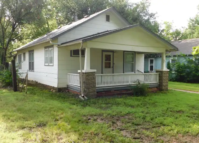 Property at 418 N Topeka St, El Dorado, KS, 67042, 2 beds, 1 bath, [object Object]