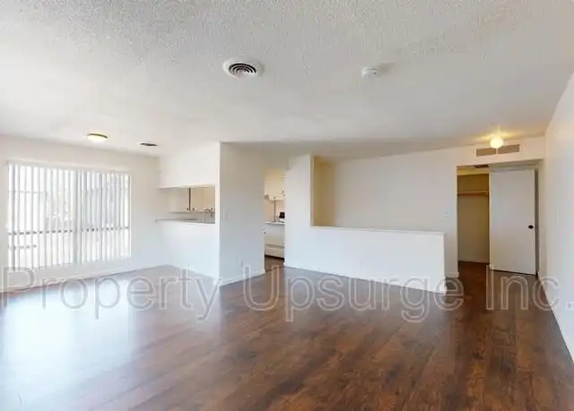 Property at 420 Buckeye Ter Unit 1, Redding, CA, 96003, 2 beds, 1 bath, [object Object]