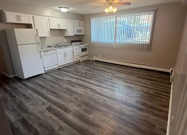 Property at 1136 G St Unit 3, Lincoln, NE, 68508, 1 bed, 1 bath, [object Object]