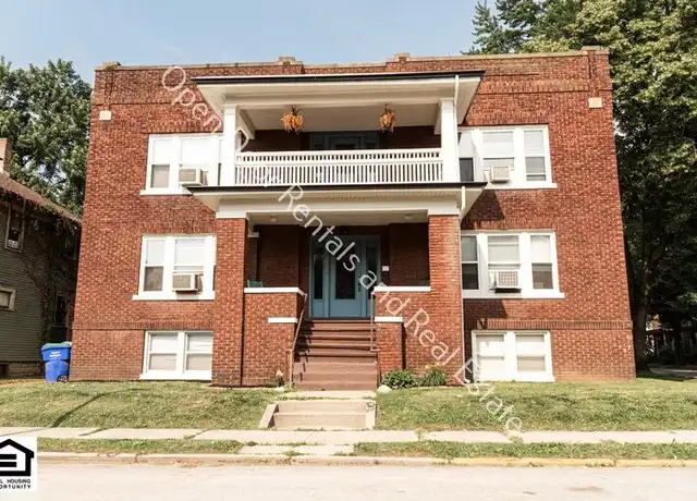 Property at 1102 Rockhill St Unit C, Fort Wayne, IN, 46802, 1 bed, 1 bath, [object Object]