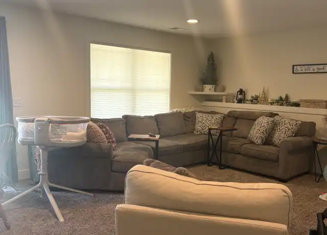 Property at 15141 Silver Fir Dr, Holland, MI, 49424, 3 beds, 2.5 baths, [object Object]