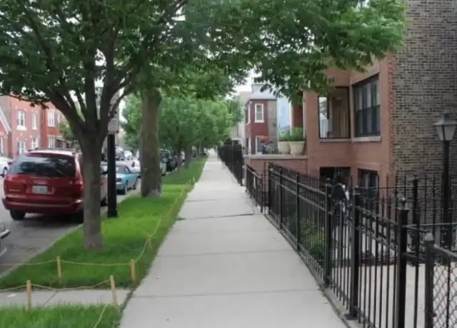 Property at 2126 W 24th St Unit 2, Chicago, IL, 60608, 2 beds, 1 bath, [object Object]