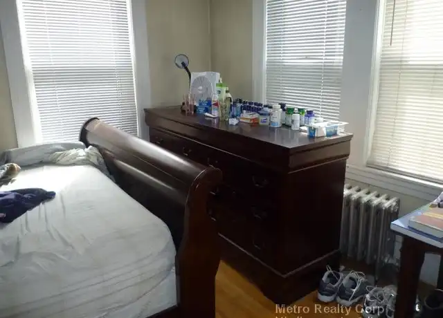 Property at 89 Lawton St, Brookline, MA, 02446, 3 beds, 1 bath, [object Object]