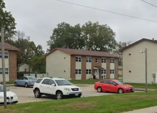 Property at 2191 Franklin St Unit 112, Carlyle, IL, 62231, 2 beds, 1 bath, [object Object]