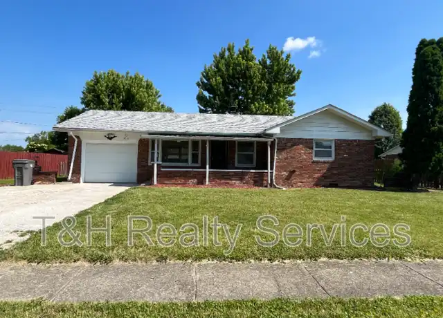 Property at 3010 Winchester Dr, Indianapolis, IN, 46227, 3 beds, 2 baths, [object Object]