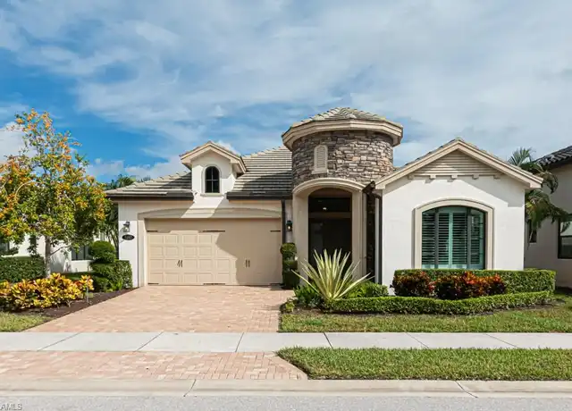 Property at 9267 Glenforest Dr, Naples, FL, 34120, 4 beds, 3.5 baths, [object Object]
