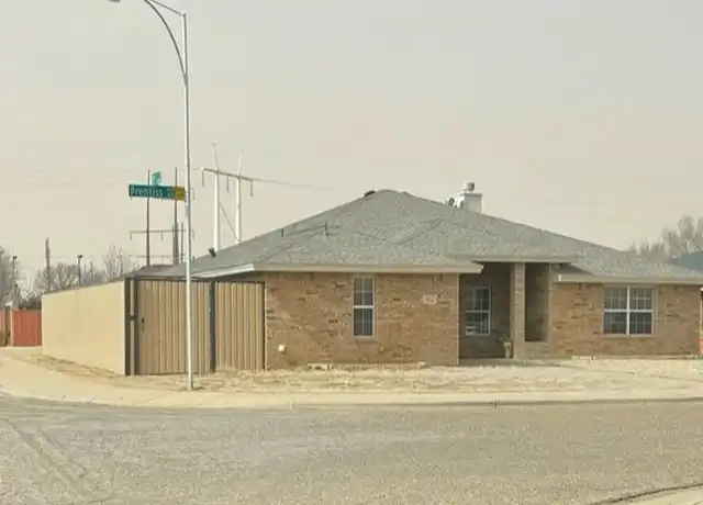 Property at 416 Prentiss Ave, Lubbock, TX, 79416, 4 beds, 2 baths, [object Object]