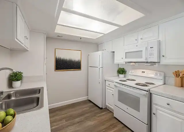 Property at Market Street Square - 606 3rd Ave, San Diego, CA, 92101, 0 beds, 1 bath, [object Object]