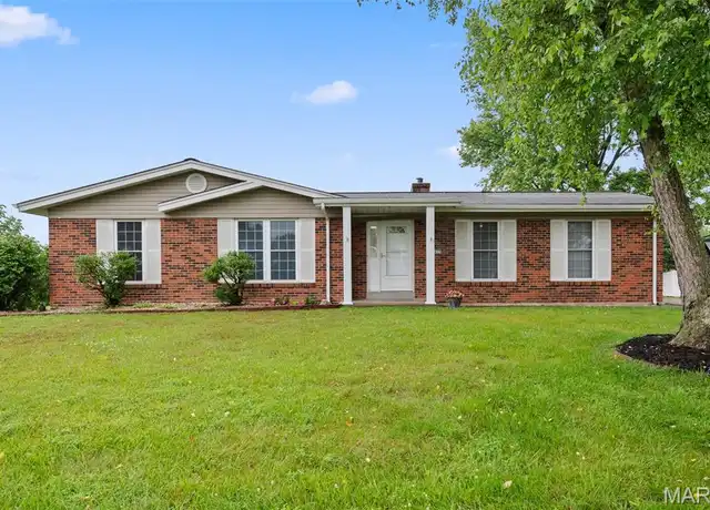 Property at 3417 Robyn Ann Dr, Saint Charles, MO, 63303, 3 beds, 2 baths, [object Object]