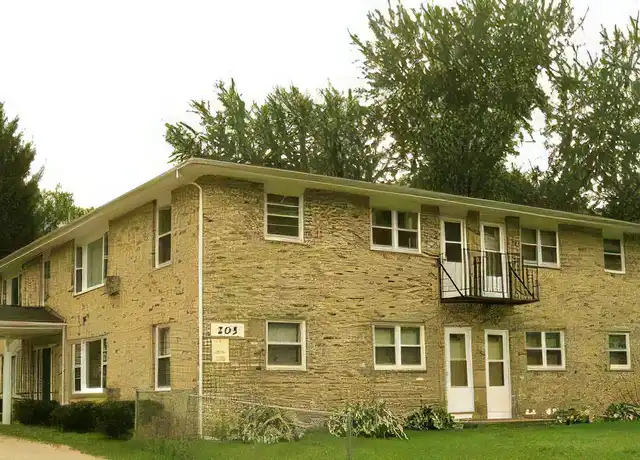 Property at 205 Sunny Meade Ln Unit 2, Madison, WI, 53713, 2 beds, 1 bath, [object Object]