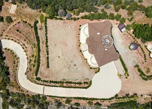 Photo of 24517 Piuma Rd, Malibu, CA 90265