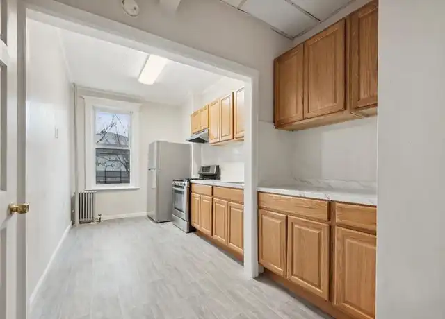 Property at 11-05 Cypress Ave Unit 2, Flushing, NY, 11385, 3 beds, 1 bath, [object Object]