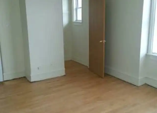 Property at 2319 W Michigan St Unit 301, Milwaukee, WI, 53233, 1 bed, 1 bath, [object Object]