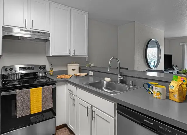 Photo of 235 Camelback Rd, Pleasant Hill, CA 94523
