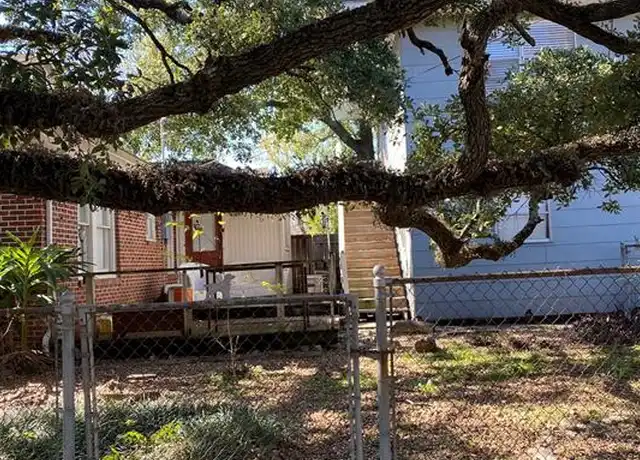 Property at 4520 Hazard St, Houston, TX, 77098, 1 bed, 1 bath, [object Object]