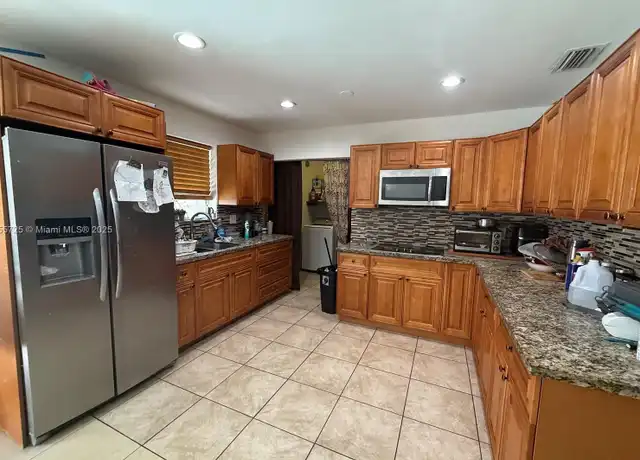 Property at 6570 Hayes St Unit 6570, Hollywood, FL, 33024, 3 beds, 2 baths, [object Object]