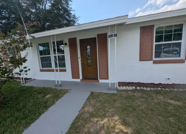 Property at 14268 SW 43rd Court Rd, Ocala, FL, 34473, 2 beds, 2 baths, [object Object]