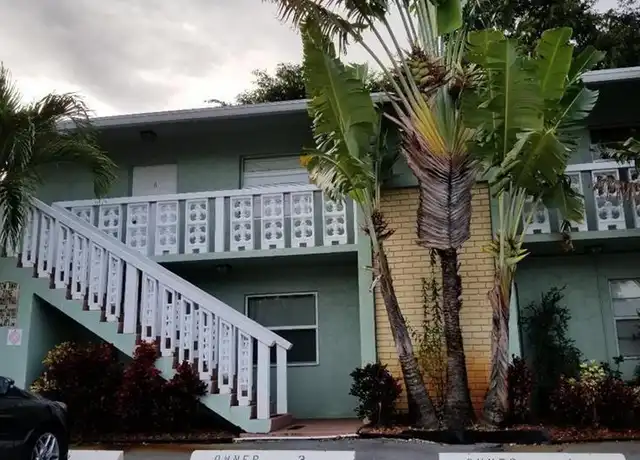 Property at 2607 NE 8th Ave #7, Wilton Manors, FL, 33334, 2 beds, 1 bath, [object Object]