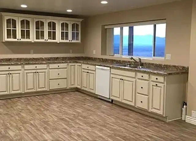 Property at 14290 S Elsbrook Cir, Draper, UT, 84020, 2 beds, 1 bath, [object Object]