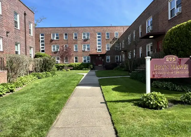 Property at 275 Maple Ave Apt 7C, Rockville Centre, NY, 11570, 2 beds, 1 bath, [object Object]