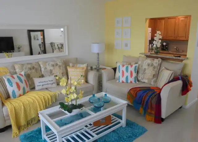 Property at 400 Brighton I Unit 400, Boca Raton, FL, 33434, 1 bed, 1 bath, [object Object]