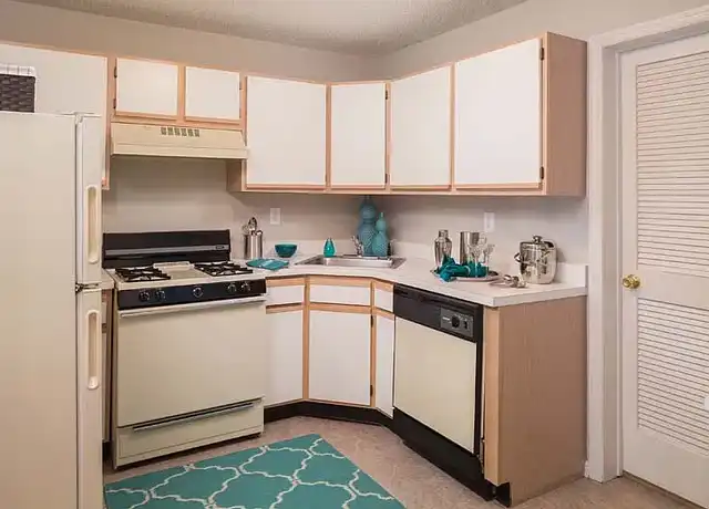 Property at Talmadge Village - 5 Shetland Ct, Edison, NJ, 08817, 1-3 bed, 1-2 bath, [object Object]
