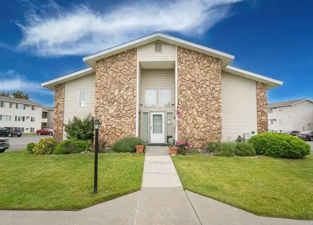Property at Adams Square - 229 S Adams Rd, Spokane Valley, WA, 99216, 1-2 bed, 1 bath, [object Object]