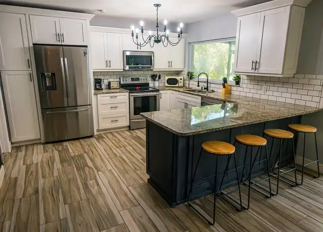 Property at 2025 Dockside Dr, Valrico, FL, 33594, 1 bed, 1 bath, [object Object]