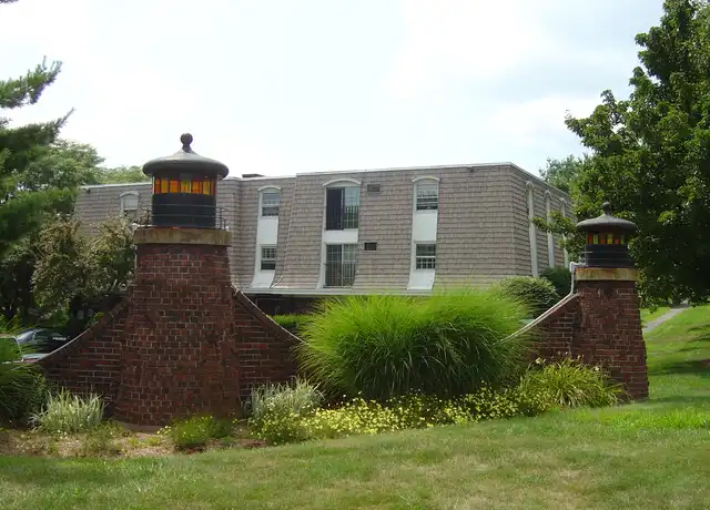 Property at 1216 Middle Tpke W Unit B1, Manchester, CT, 06040, 1 bed, 1 bath, [object Object]