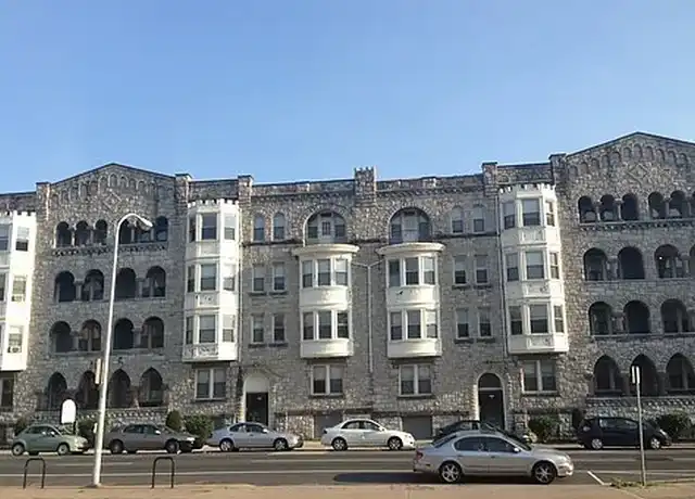 Property at Stoneleigh Court Apartments - 4524 Walnut St, Philadelphia, PA, 19139, 3 beds, 1-2.5 bath, [object Object]