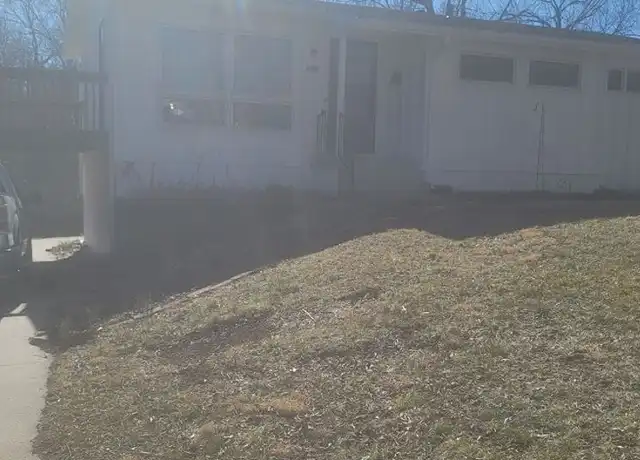 Property at 9211 E 50th Ter, Kansas City, MO, 64133, 3 beds, 1.5 baths, [object Object]