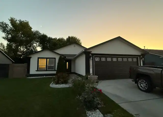 Property at 5502 Hayes Ln, Pasco, WA, 99301, 3 beds, 2 baths, [object Object]
