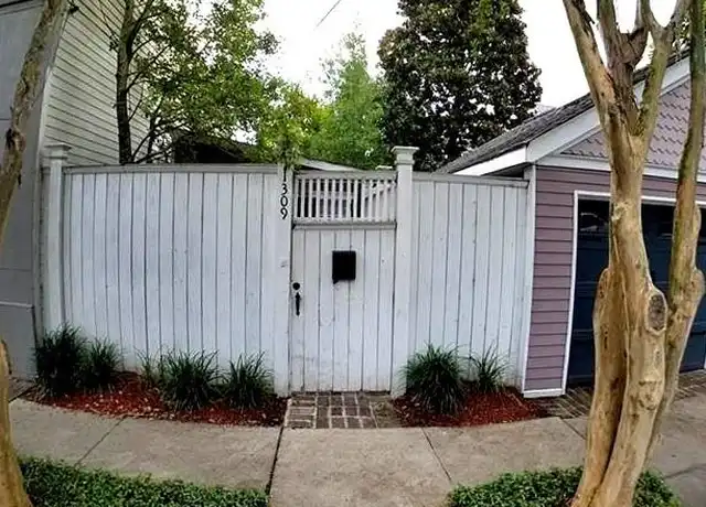 Property at 1309 Robert St, New Orleans, LA, 70115, 1 bed, 1 bath, [object Object]