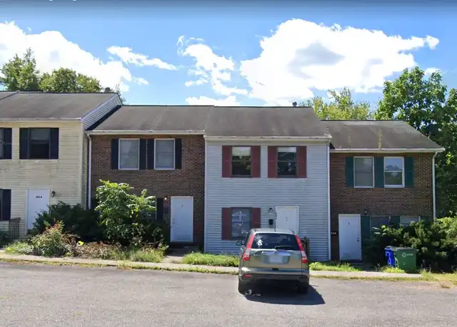 Property at 645 Stone St, Christiansburg, VA, 24073, 2 beds, 1.5 baths, [object Object]