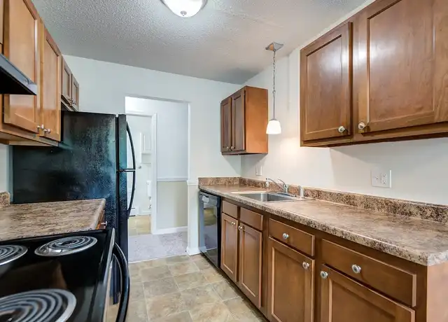 Property at Parkway Manor Apartment Homes - 32 Portland Pkwy, Rochester, NY, 14621, 0-2 beds, 1 bath, [object Object]