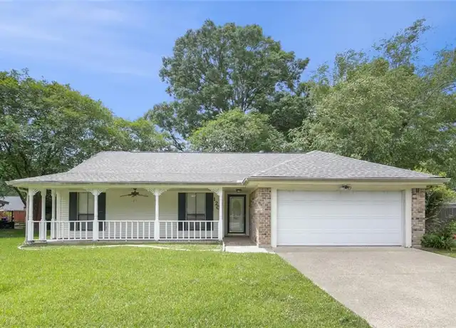 Property at 1203 Lake Village Blvd, Slidell, LA, 70461, 3 beds, 2 baths, [object Object]