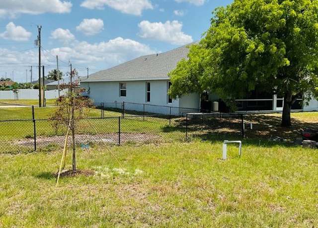 Photo of 1828 NW 13th St, Cape Coral, FL 33993