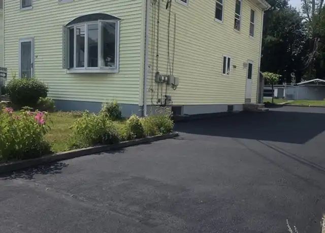 Property at 63 Oak St Unit 1, Taunton, MA, 02780, 3 beds, 1 bath, [object Object]